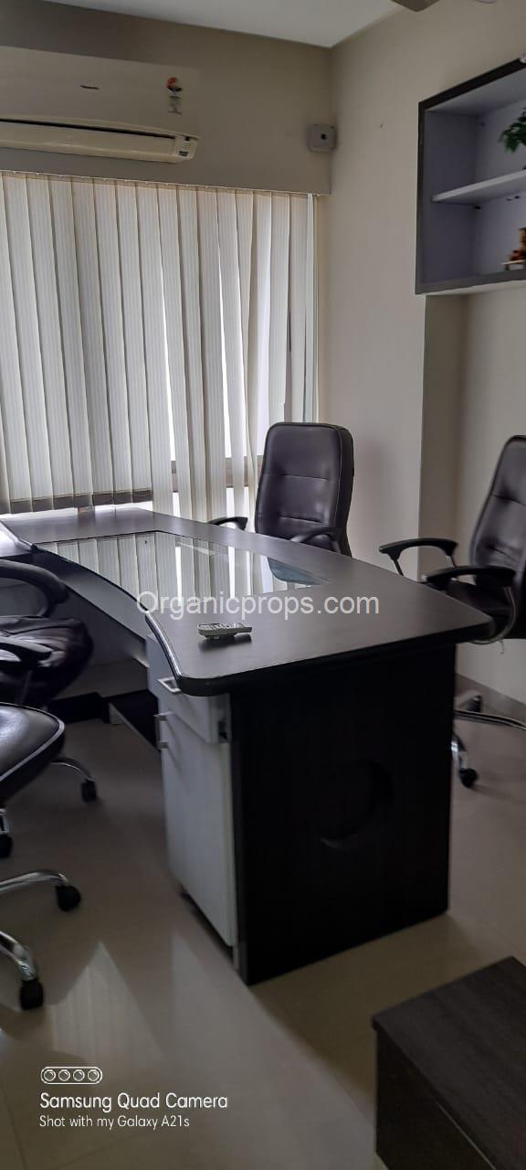 OFFICE ON RENT